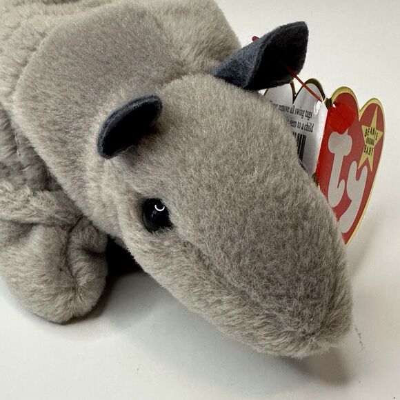 TY BEANIE BABY Tank Gray Armadillo 8" Plush 2-22-95 Original w/ Heart Tag #4031 - Picture 2 of 8